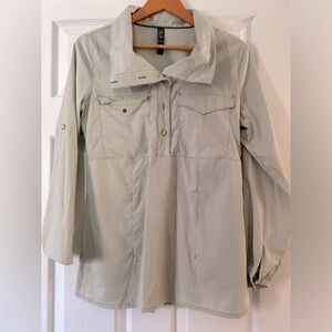 Mountain Hardware women’s long sleeve